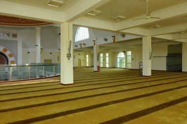 Masjid Jamek Sultan Abdülaziz Petaling Jaya, Malezya iç. Modern cami ve topluluk İslam tasarım ve mimarisi ile oluşturma. 