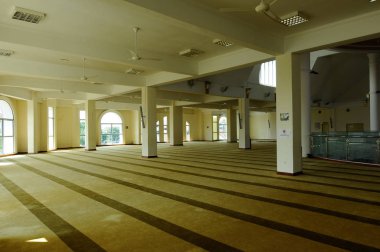 Masjid Jamek Sultan Abdülaziz Petaling Jaya, Malezya iç. Modern cami ve topluluk İslam tasarım ve mimarisi ile oluşturma. 