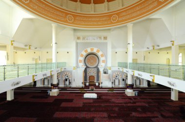 Masjid Jamek Sultan Abdülaziz Petaling Jaya, Malezya iç. Modern cami ve topluluk İslam tasarım ve mimarisi ile oluşturma. 