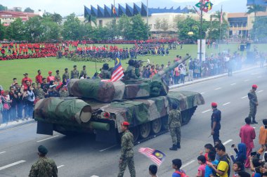Seremban, Malezya-31 Ağustos 2016: Malezya Kraliyet Ordusu tank Seremban, Malezya Malezya Bağımsızlık günü geçit töreni sırasında.  