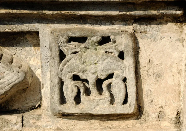 Taş tasarım ve detay eski Mescidi Besar Mataram Kotagede, Jogjakarta Endonezya iş. Tarih göre cami 1575 üzerinde inşa yapıldı.. 