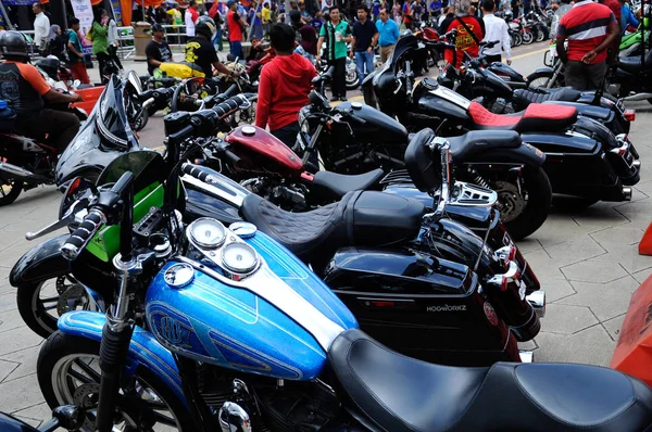 Kuala Lumpur Malasia Febrero 2017 Paneles Medidores Manillares Varias Motocicletas — Foto de Stock