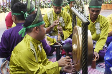 Kuala Lumpur, Malezya-17 Şubat 2017: Dikir Barat performans. Kelantan, Malezya'nın devletten bir geleneksel ve popüler performans kökenli olduğunu.