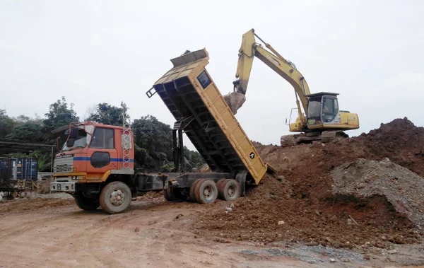 Kuala Lumpur Malasia Febrero 2017 Máquina Excavadoras Una Máquina Construcción —  Fotos de Stock