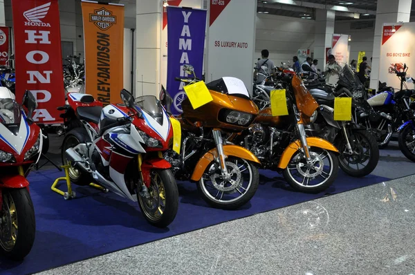 Kuala Lumpur Malezja Czerwca 2017 Duży Motocykl Ogromnym Salonie Niektóre — Zdjęcie stockowe