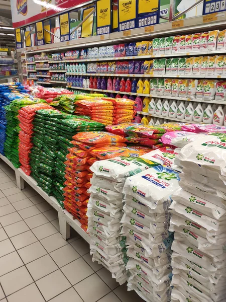 말레이시아의 쿠알라룸푸르 2019 슈퍼마켓 플라스틱 포장에 초점을 — 스톡 사진