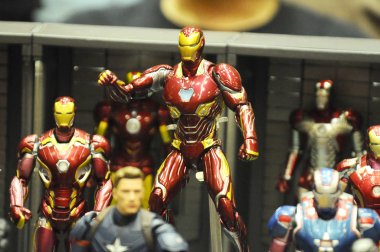 Kuala Lumpur, Malezya - 5 Ekim 2019: Marvel Iron Man çizgi roman ve filmlerindeki Demir Adam karakter aksiyon figürüne odaklandı. Koleksiyoncu tarafından halka gösterilmiştir. 