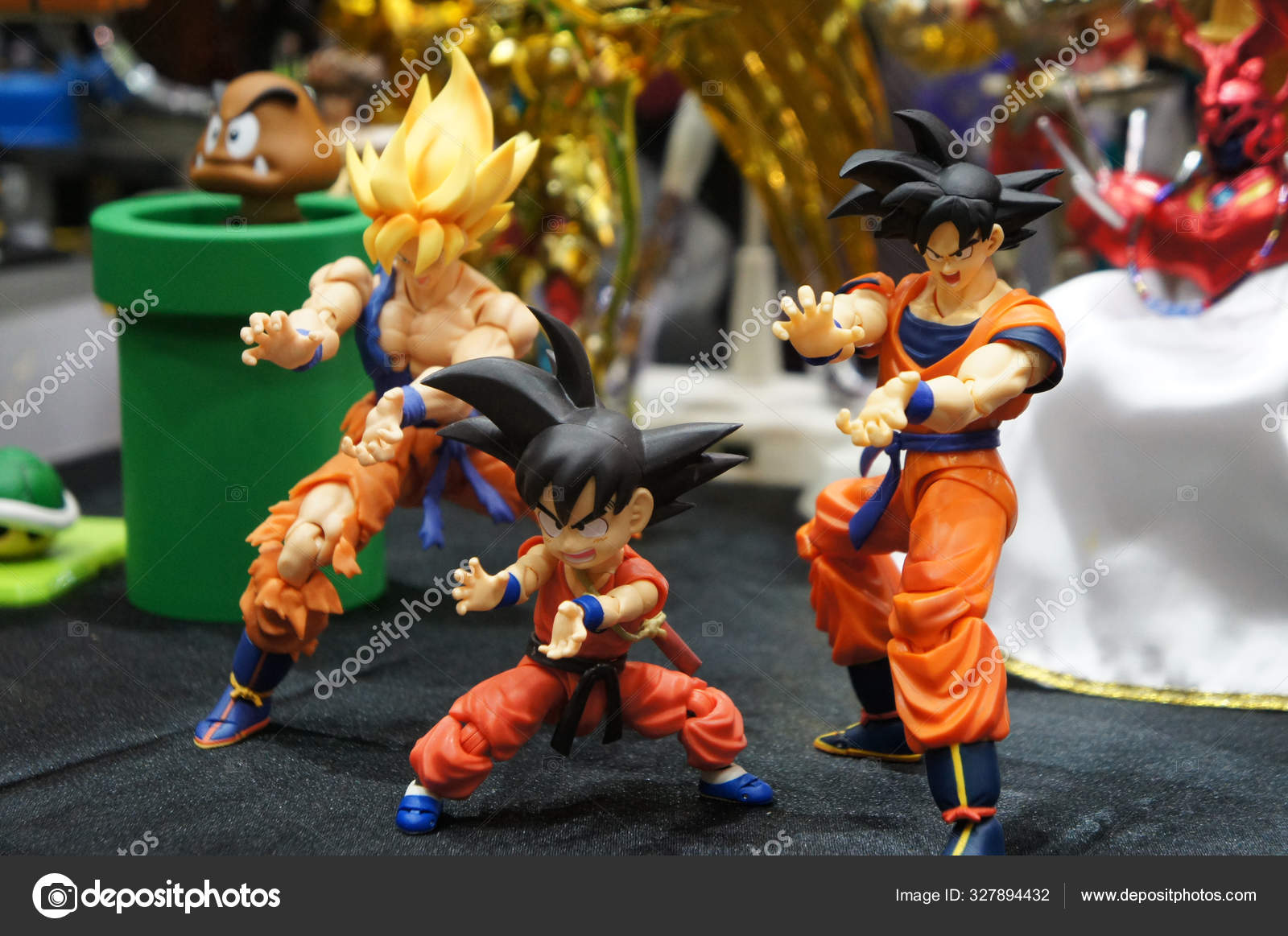 Goku fotos de stock, imágenes de Goku sin royalties | Depositphotos