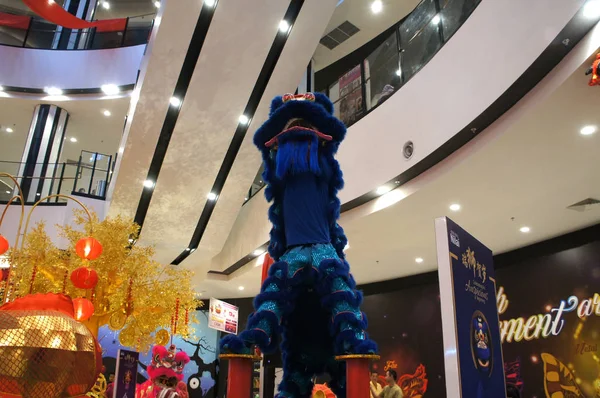 Κουάλα Λουμπούρ Μαλαισία Φεβρουαρίου 2019 Αντίγραφα Από Στολή Χορού Λιονταριού — Φωτογραφία Αρχείου