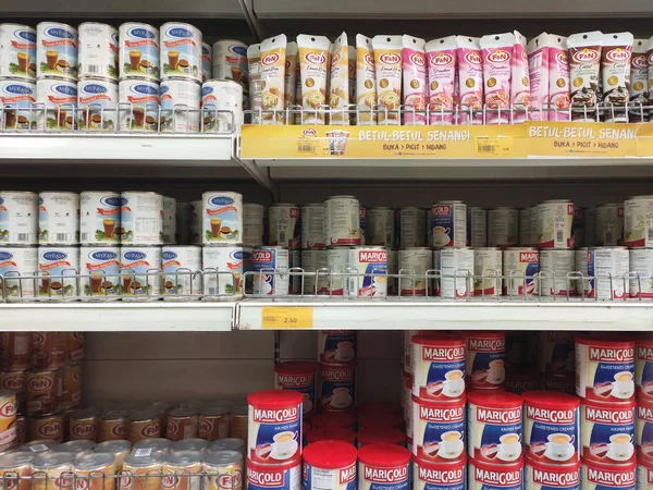 Kuala Lumpur Malaysia September 2019 Sweetened Creamer Evaporated Creamer Cans — ストック写真