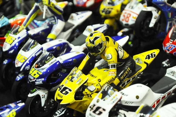 Kuala Lumpur Malajsie Července 2016 Miniatura Modelů Sportovních Motocyklů Stole — Stock fotografie