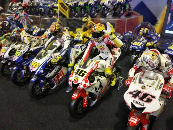 Kuala Lumpur Malajsie Července 2016 Miniatura Modelů Sportovních Motocyklů Stole — Stock fotografie