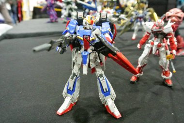 KUALA LUMPUR, MALAYSIA -NOVEMBER 26, 2017: Mobile Suit Gundam action figure model and toys. The characters of the fictional Gundam universe by Gunpla & Bandai.