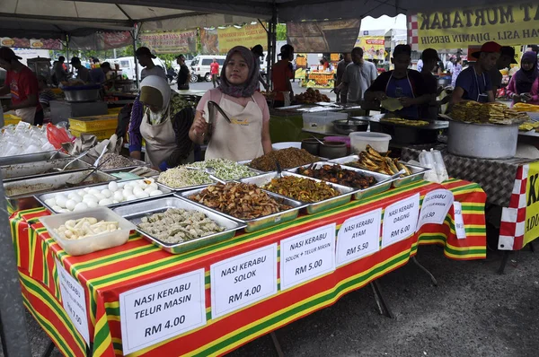 Kuala Lumpur Malasia Enero 2020 Los Vendedores Ambulantes Venden Comida —  Fotos de Stock