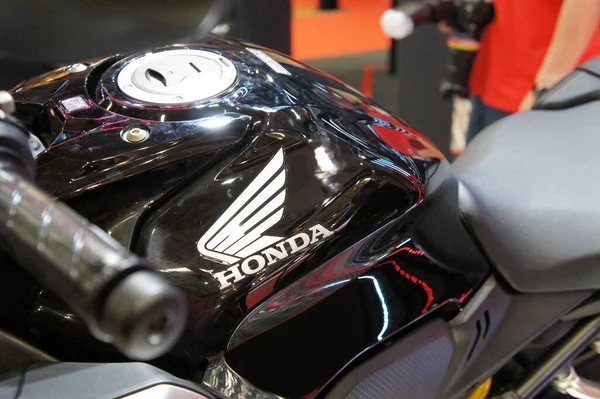 Kuala Lumpur Malaysia November 2019 Honda Motocicleta Logotipo Emblema Corpo — Fotografia de Stock