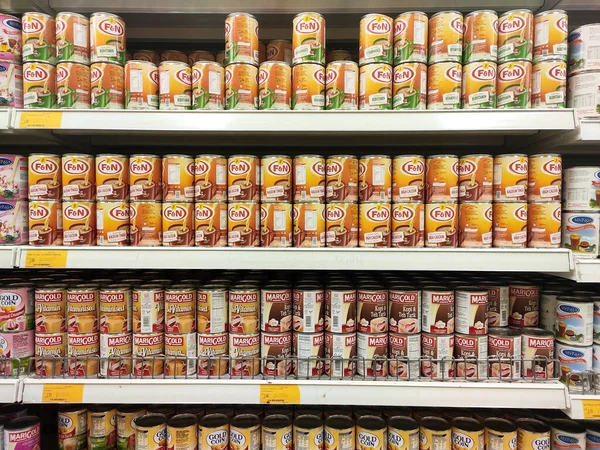 Kuala Lumpur Malaysia December 2019 Sweetened Creamer Evaporated Milk Packed — Stock Photo, Image