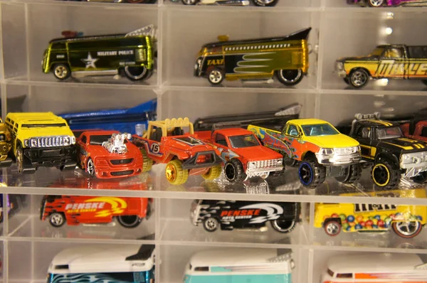 Kuala Lumpur Malaysia Marca 2020 Wybrane Skupione Miniaturowych Zabawkach Samochodowych — Zdjęcie stockowe