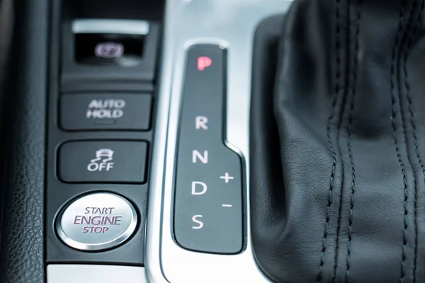 Start Stop Engine Button And Automatic Transmission Display — Stock Photo, Image