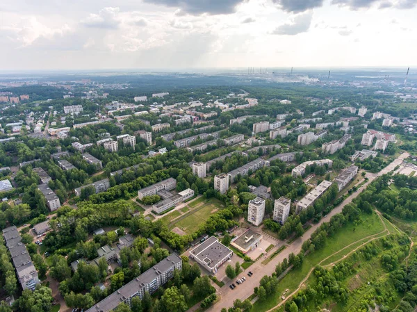 Vista superior sobre el panorama de la ciudad - Kirovo-Chepetsk Rusia — Foto de Stock