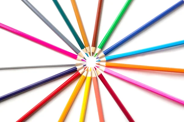 Renkli kalemler beyaz arka plan üzerinde izole kırpma yolu ile kapatın. Güzel. Çizim için.