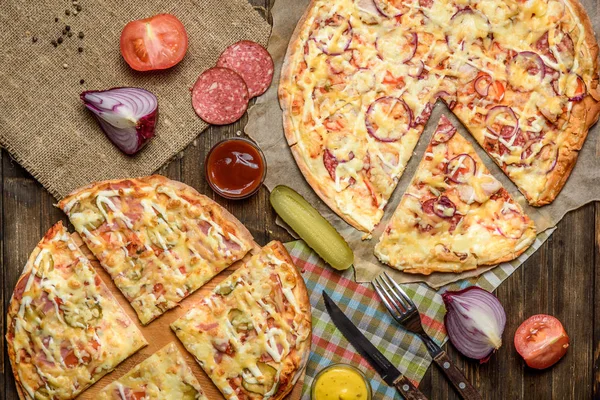 Pyszne pizzy różnych — Zdjęcie stockowe