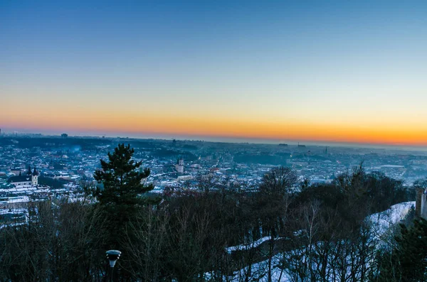 Panoráma města Lvov v zimní sezóně — Stock fotografie