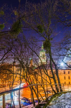 Gece Lviv cityscape