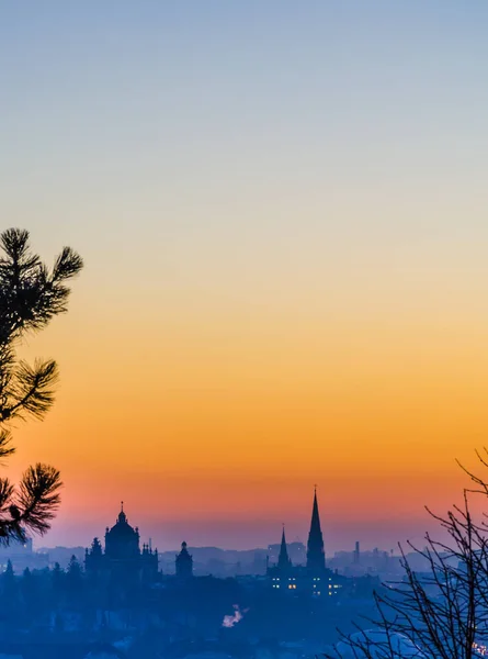 Cidade de Lviv na temporada de inverno — Fotografia de Stock