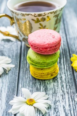 Fincan çay ve kek ile natürmort