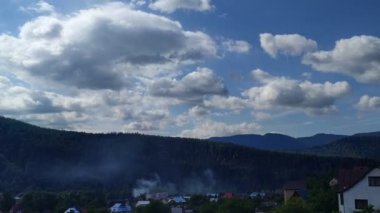 Ukraynalı Karpat Dağları'yaremche timelaps