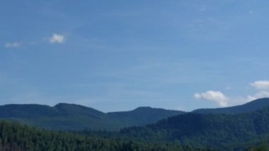 Ukraynalı Karpat Dağları'yaremche timelaps