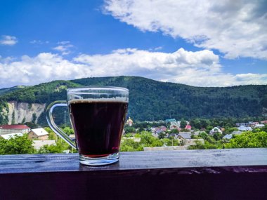 Karpat Dağları Yaremche görünümünde manzara