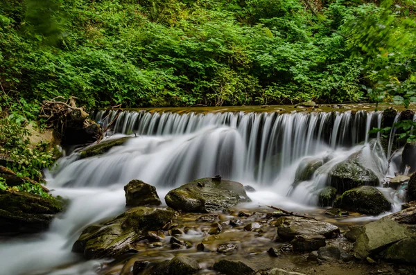 Landscape of waterfall Shypit in the Ukrainian Carpathian Mountains on the long exposure — Stock Photo, Image