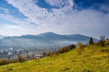 Karpat Dağları'nda sonbahar sezon