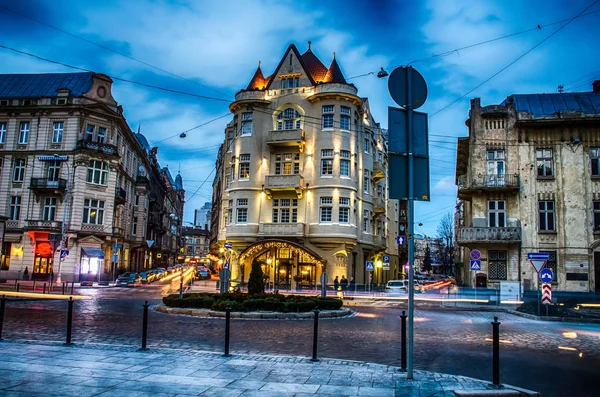 Noche Escénica Lviv Arquitectura Del Paisaje Urbano Larga Exposición — Foto de Stock