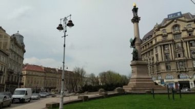 Lviv şehir mimarisi bahar sezonu