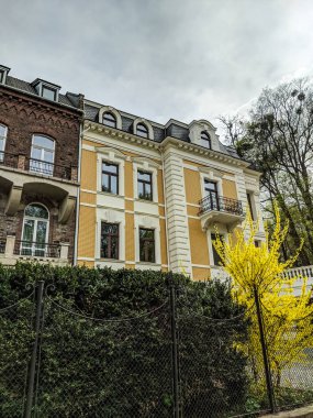 Lviv eski mimari cityscape bahar sezonu