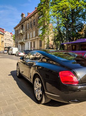 Lviv eski mimari cityscape bahar sezonu
