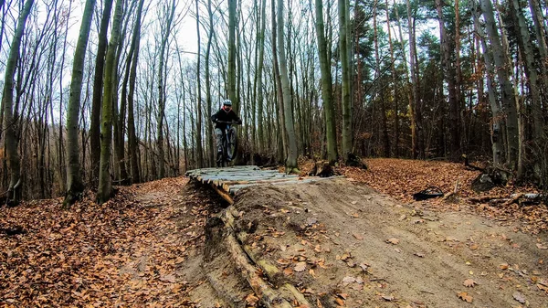 Amateur Rider Bicycle Autumn Park — Stock Photo, Image