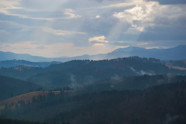 Autunno Paesaggio Sfondo Sotto Pioggia Tempo Con Nebbia — Foto Stock