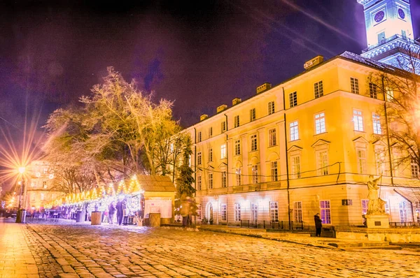 Notte Lviv Vecchia Architettura Della Città Nel Natale — Foto Stock