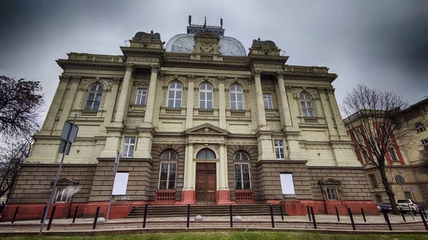 Vieille Architecture Ville Lviv Avec Temps Nuageux Hiver — Photo