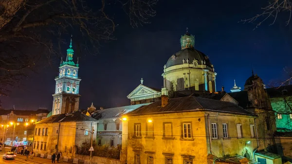 Νύχτα Lviv Παλιά Αρχιτεκτονική Της Πόλης Στα Χριστούγεννα — Φωτογραφία Αρχείου