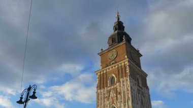 Krakow 'daki belediye kulesi.