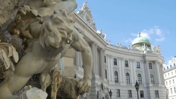 Fonte do Palácio de Hofburg em Wien — Vídeo de Stock