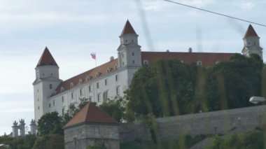Bratislava Castle görünümünü zemin