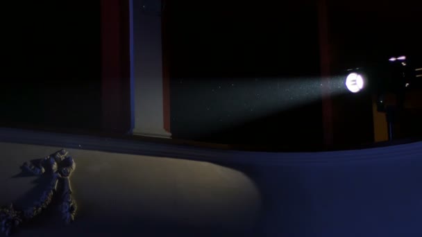 歌剧中的灯光投影仪 — 图库视频影像