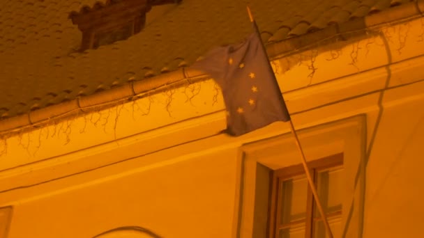 Снежный флаг Европейского союза — стоковое видео