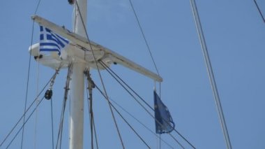 Yunanistan ve AB bayrakları Mast