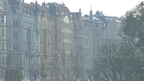 Gebäudepanorama Der Nähe Der Moldau Prag — Stockvideo